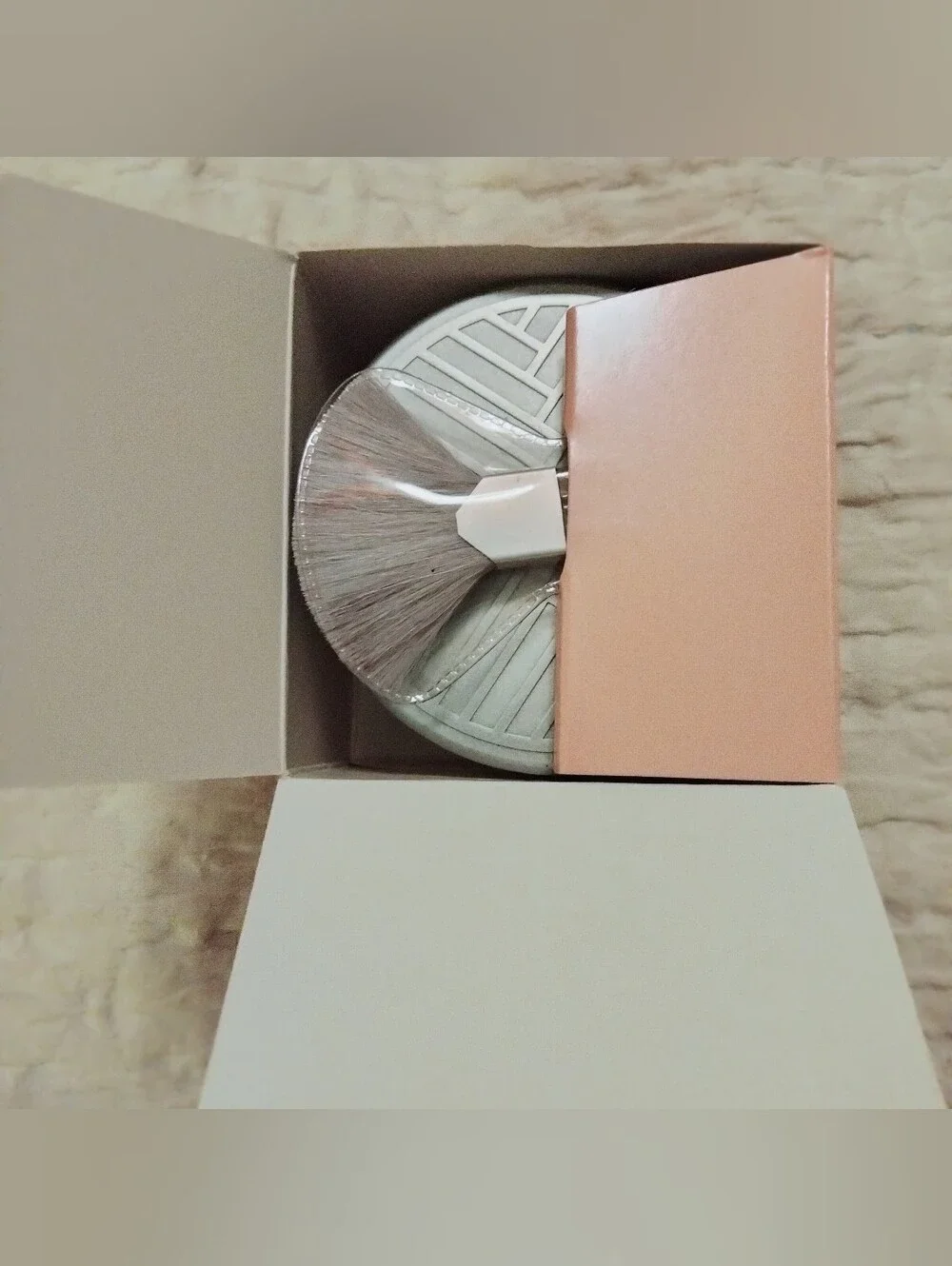 Charles Of The Ritz Soft Pink Translucent Face Powder
